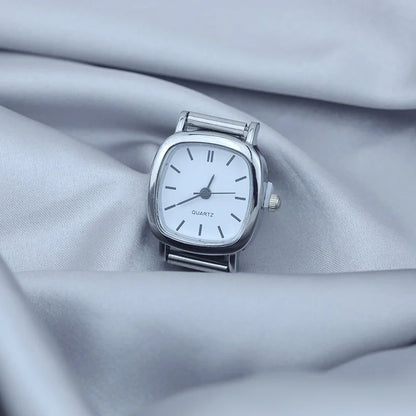 Élégance Watch